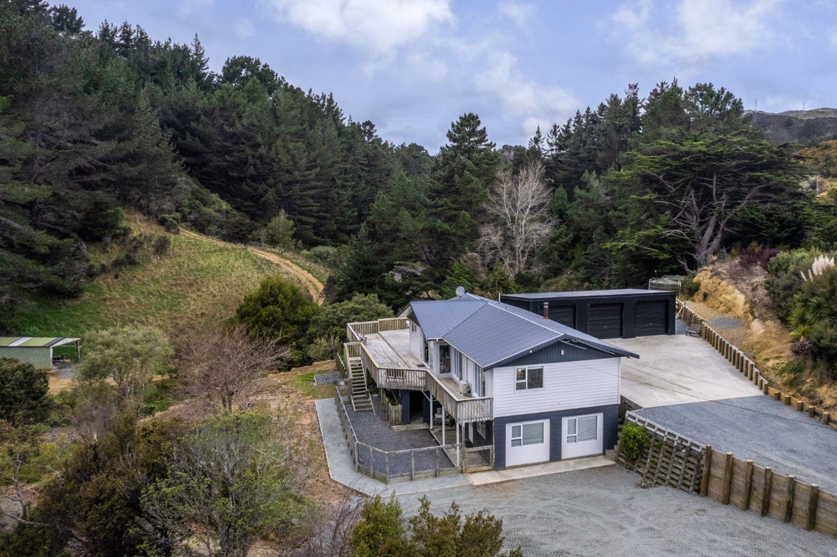 457B Paremata Haywards Road, Judgeford, Porirua - Carousel 2