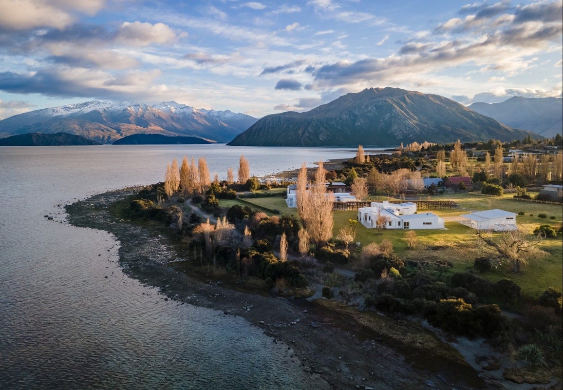 27 Waimana Place, Wanaka - Carousel 1