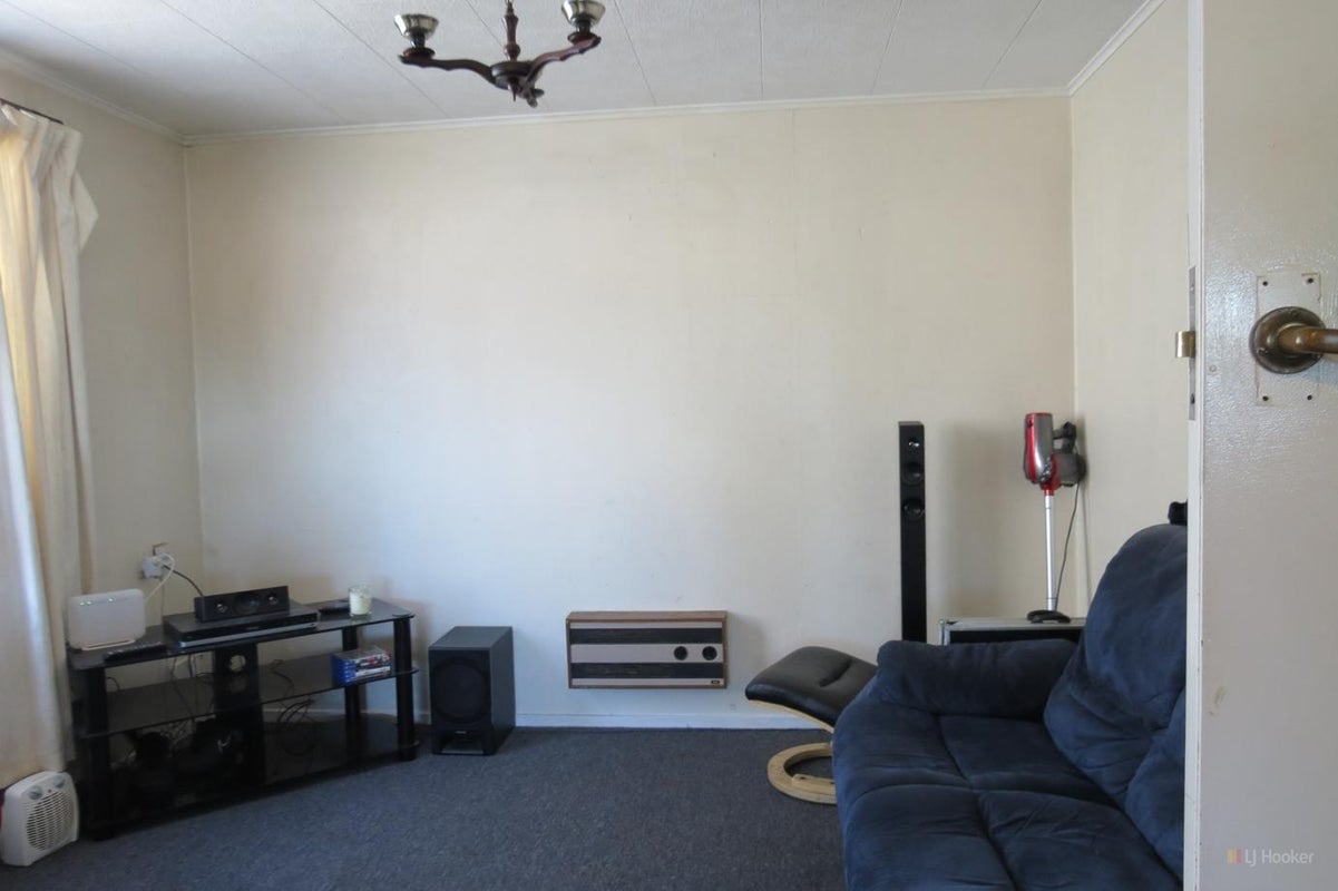 8 Harper Street, Parkside, Timaru - Carousel 2