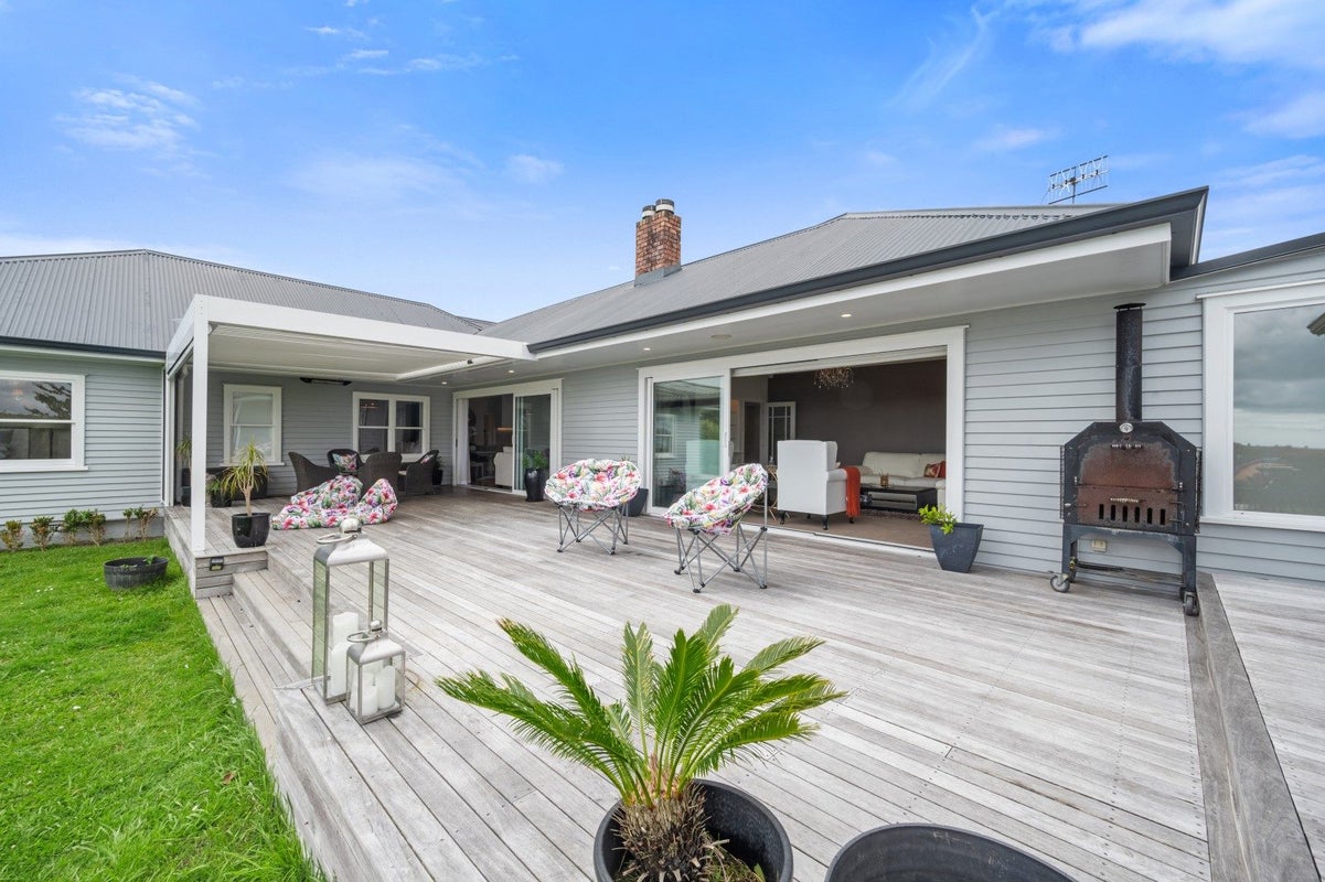576 Whitford Road, Howick - Carousel 2
