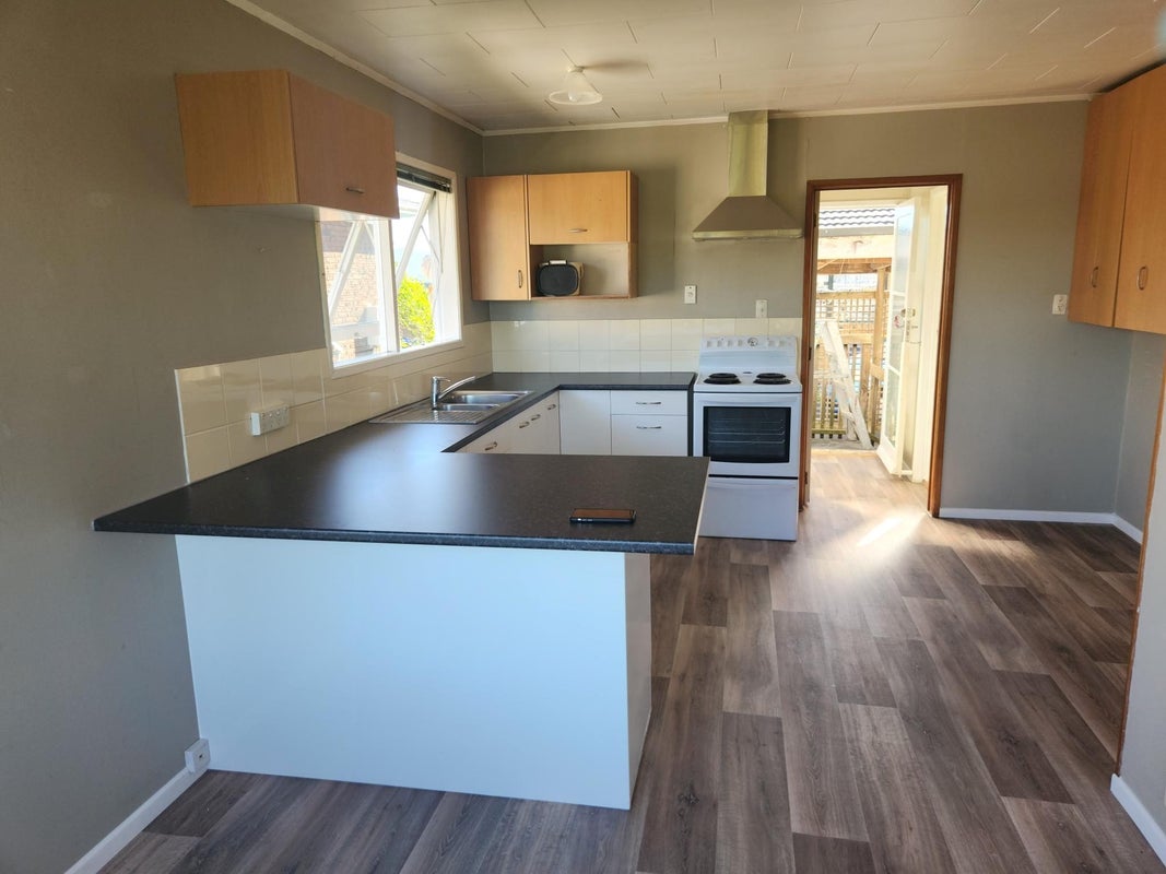 168 Don Buck Road, Massey, Auckland - Carousel 2