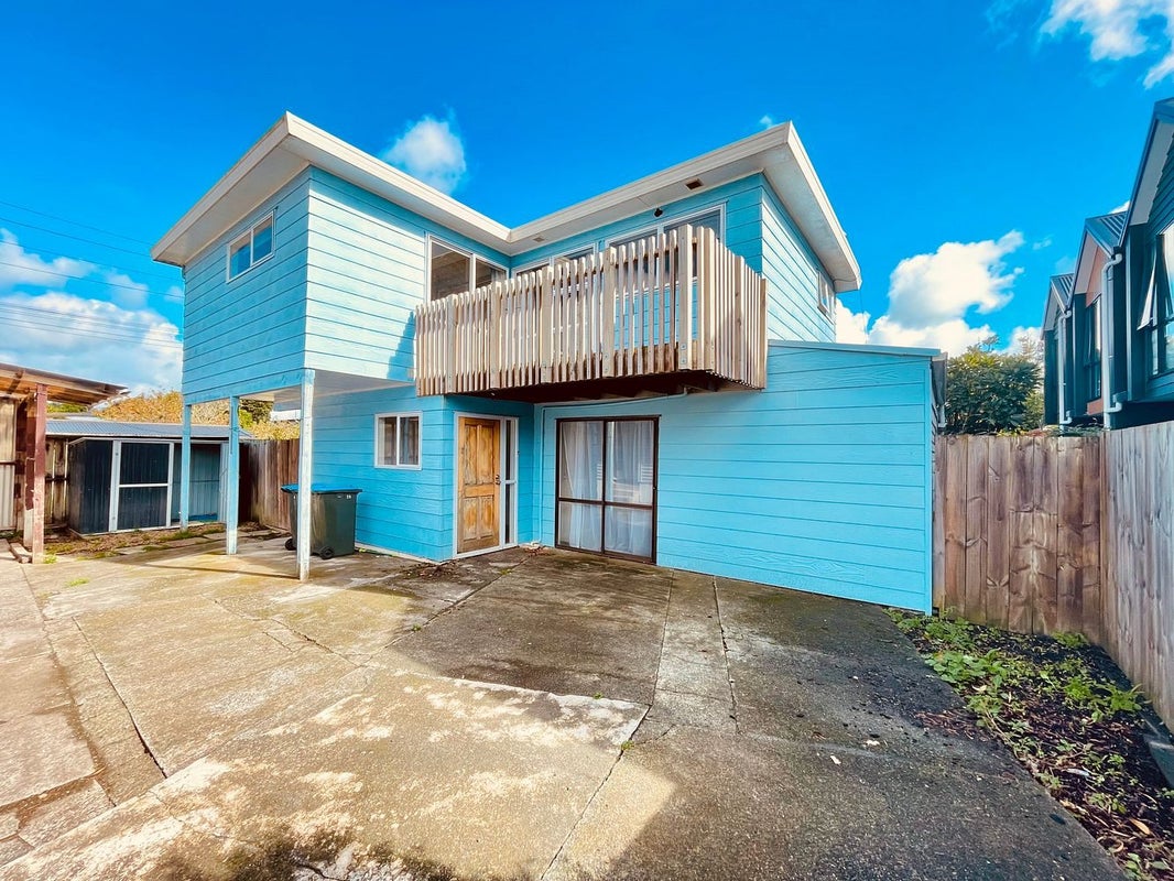 24 Eastdale Road, Avondale, Auckland - Carousel 1