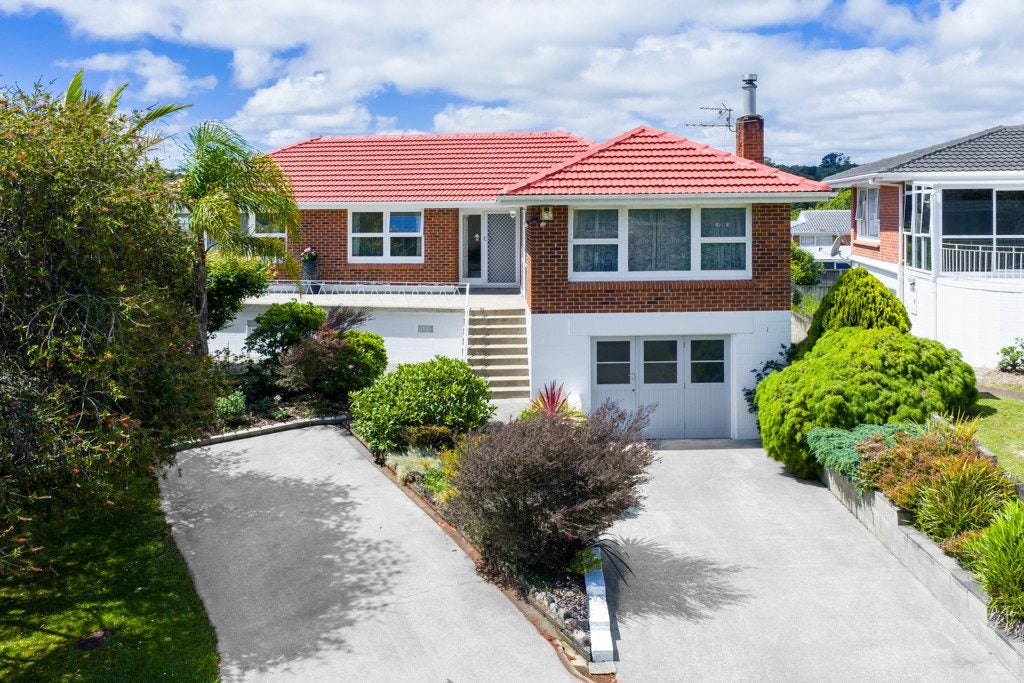 30 David Avenue, Hillpark, Auckland - Carousel 26