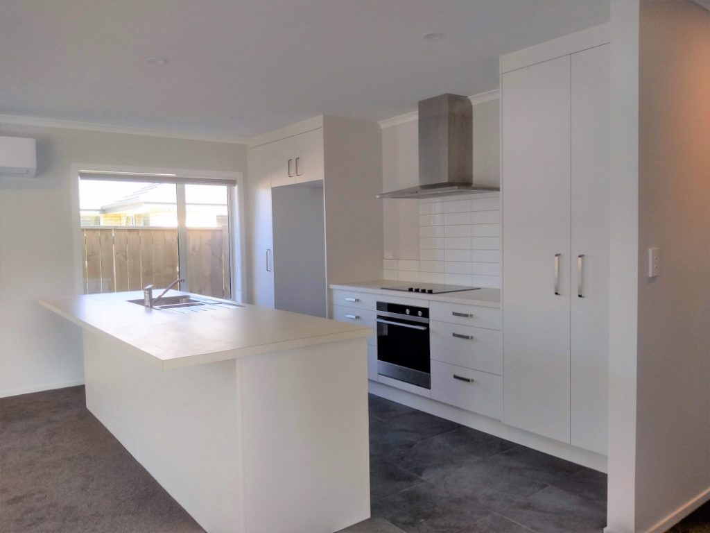 6 Middleton Road, Johnsonville, Wellington - Carousel 1