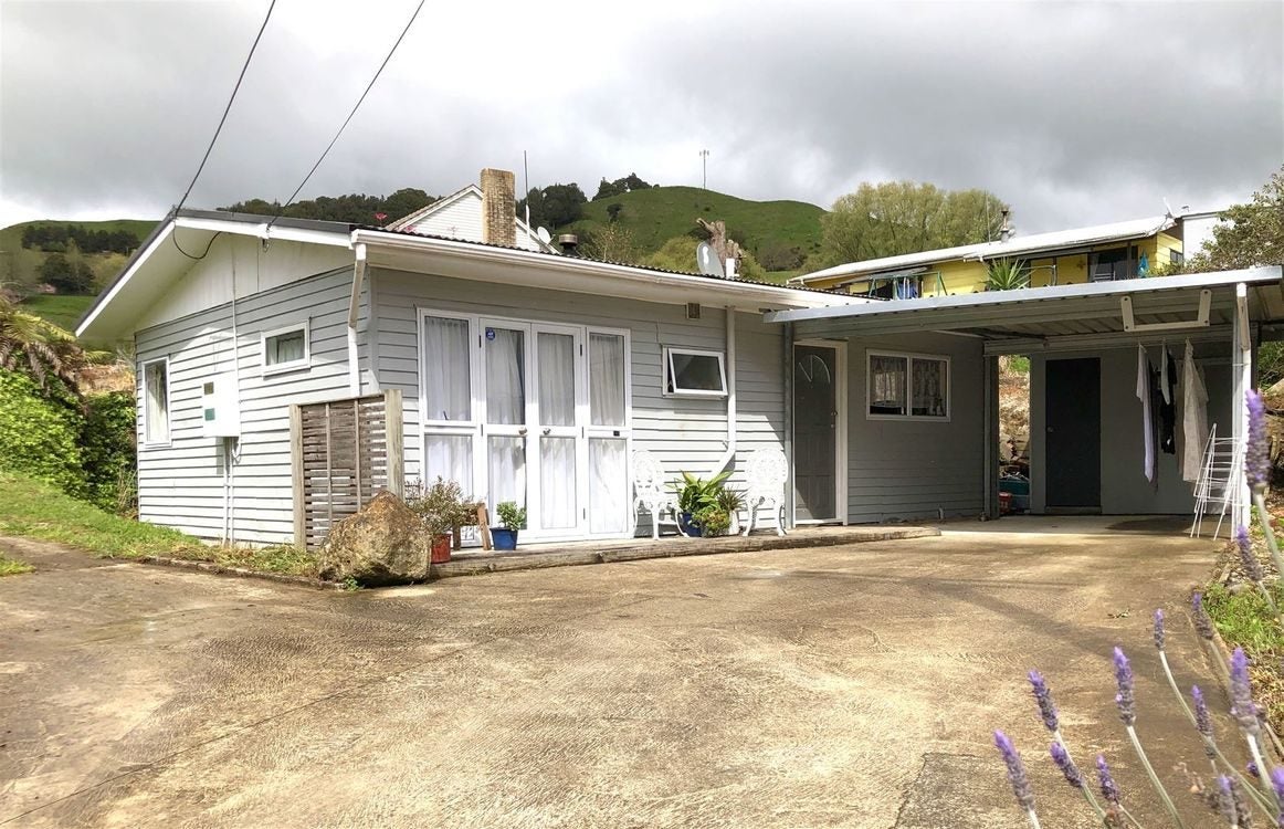 5 Henderson Street, Te Kuiti - Carousel 1