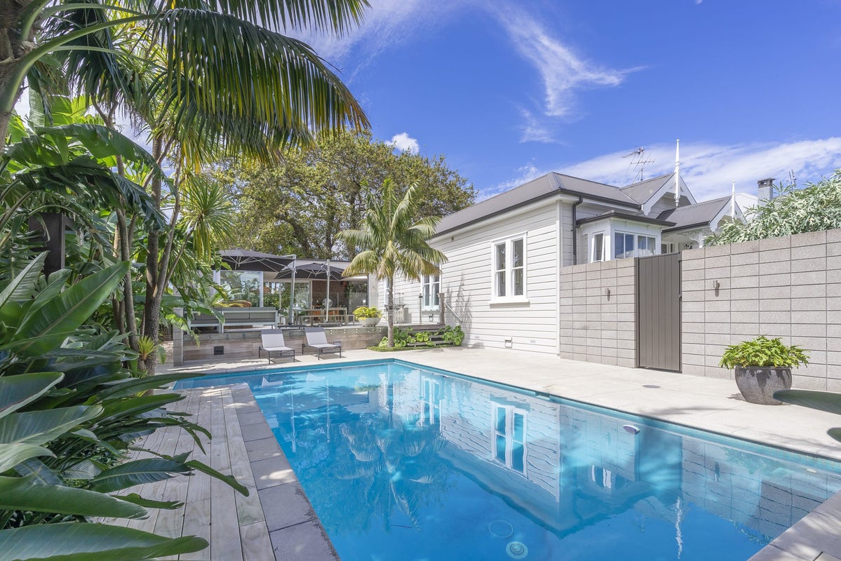 3 Finch Street, Morningside, Auckland - Carousel 1