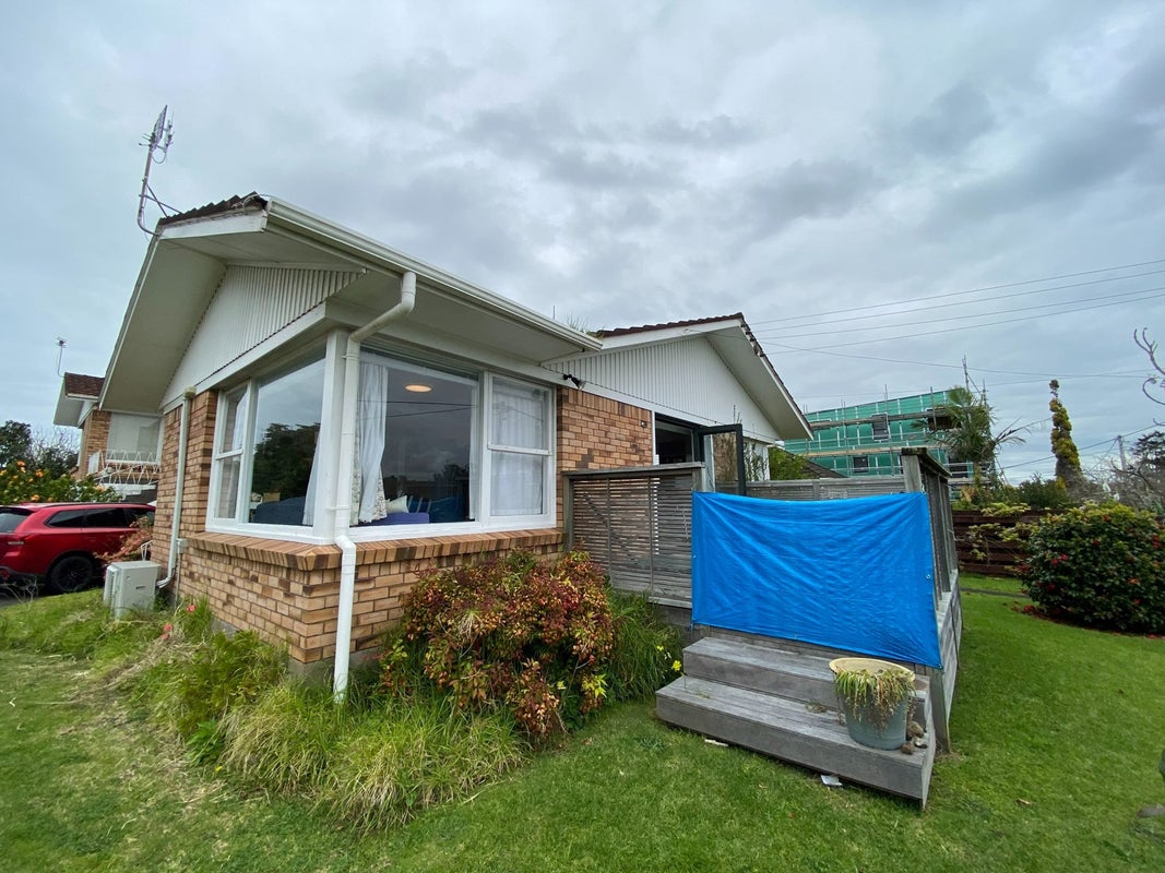 1/38 Byron Avenue, Takapuna, Auckland - Carousel 2