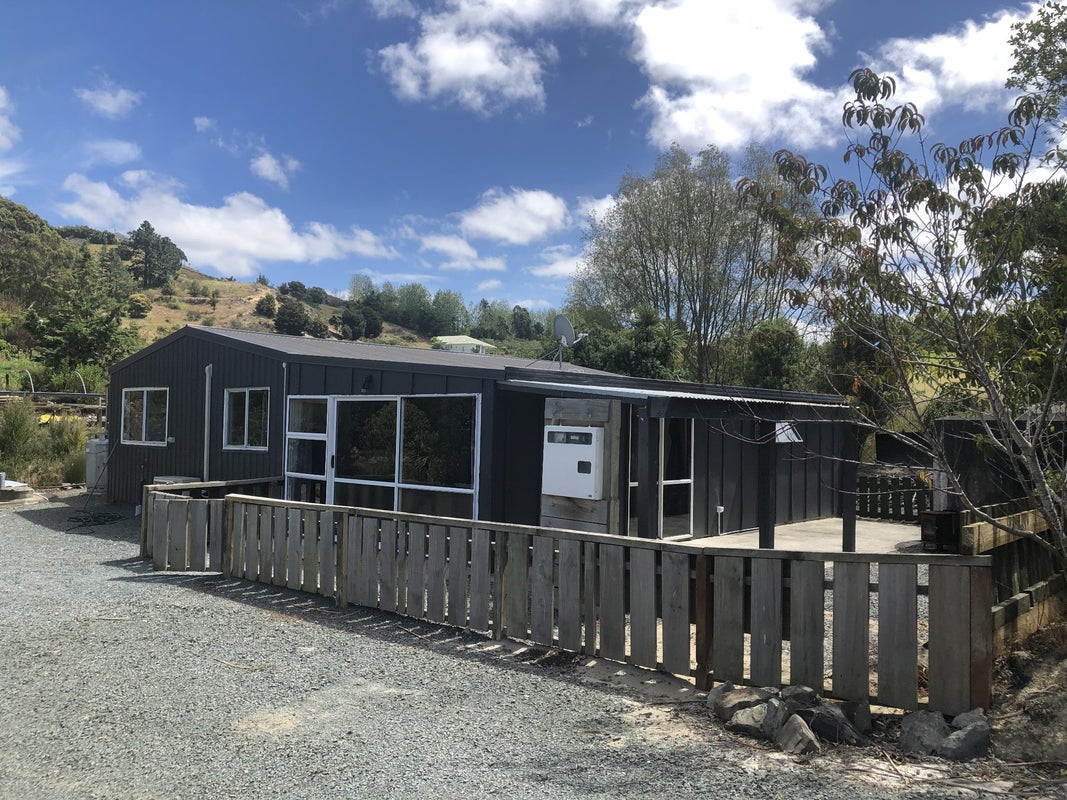 173A Tara Road, Kaiwaka - Carousel 1