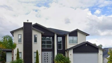47 Harrowglen Drive, Northcross, Auckland - Carousel 1