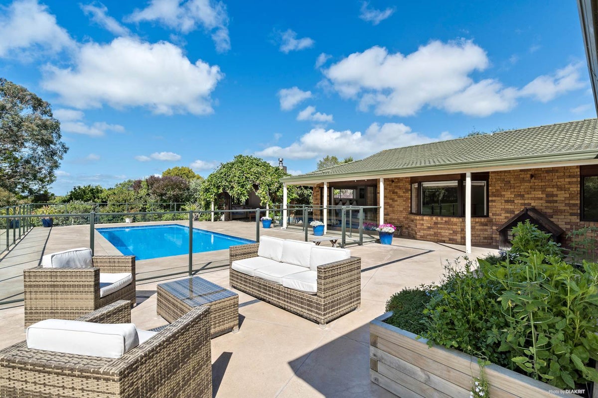 156 Ellett Road, Karaka, Papakura - Carousel 1