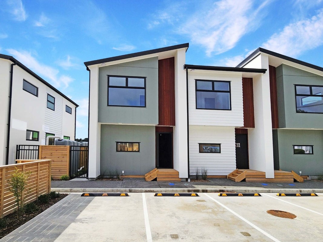 10 Reading Street, Karori, Wellington - Carousel 1