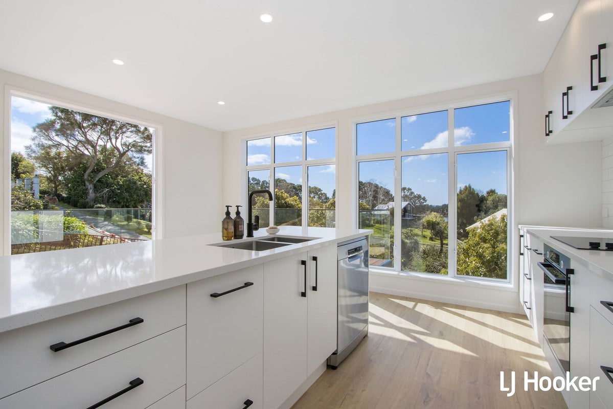 4A Denby Close, Athenree, Katikati - Carousel 2