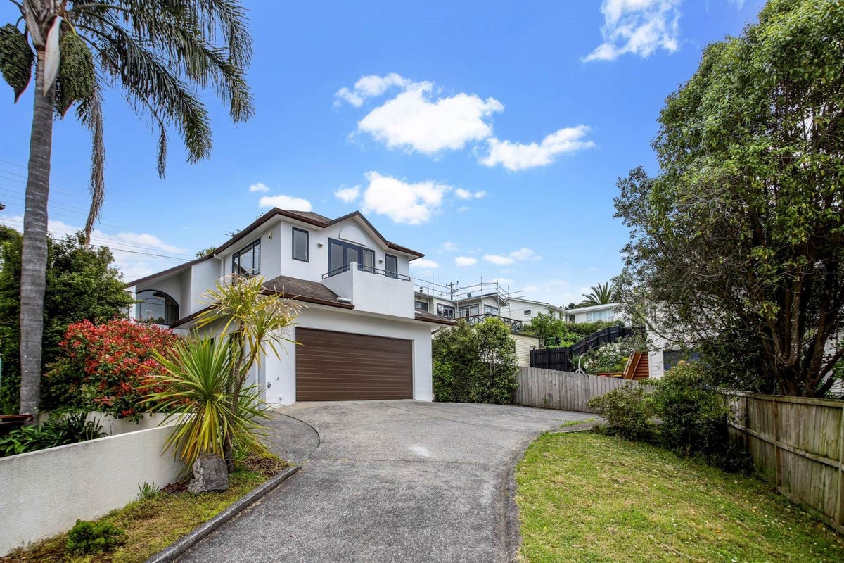 43 Bronzewing Terrace, Unsworth Heights, Auckland - Carousel 1