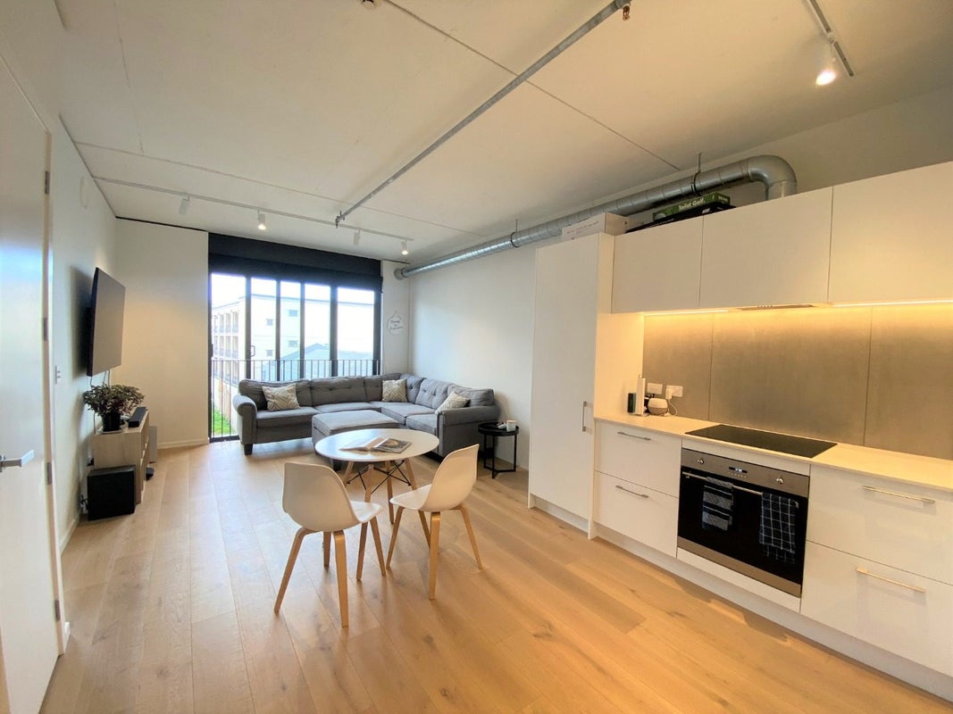 212/59 France Street South, Newton, Auckland - Carousel 1