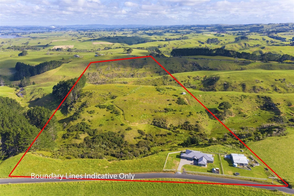 48 Hatton Road, Waiuku - Carousel 17