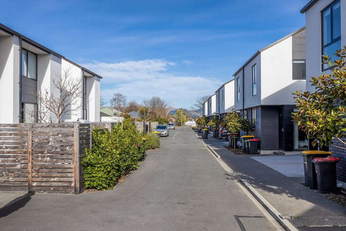 21 Verlamio Lane, Edgeware, Christchurch - Carousel 2