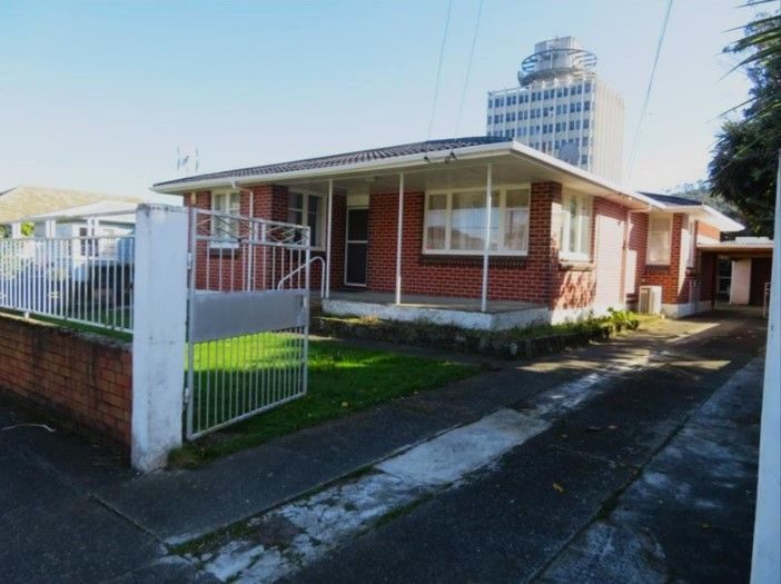 213 Taita Drive, Avalon, Lower Hutt - Carousel 1