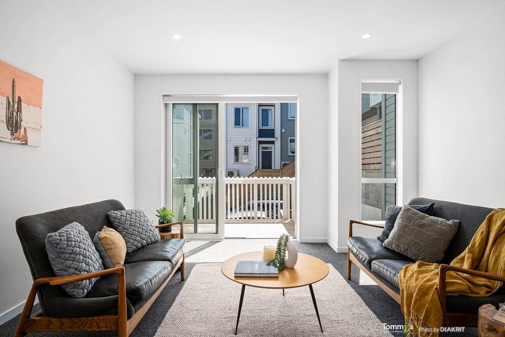11/30 Pirie Street, Mount Victoria, Wellington - Carousel 2