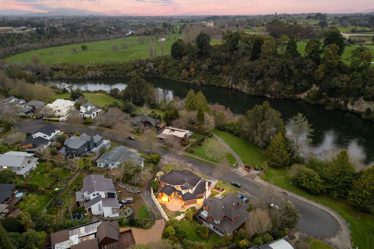 56 Malcolm Street, Riverlea, Hamilton, Waikato - Carousel 1