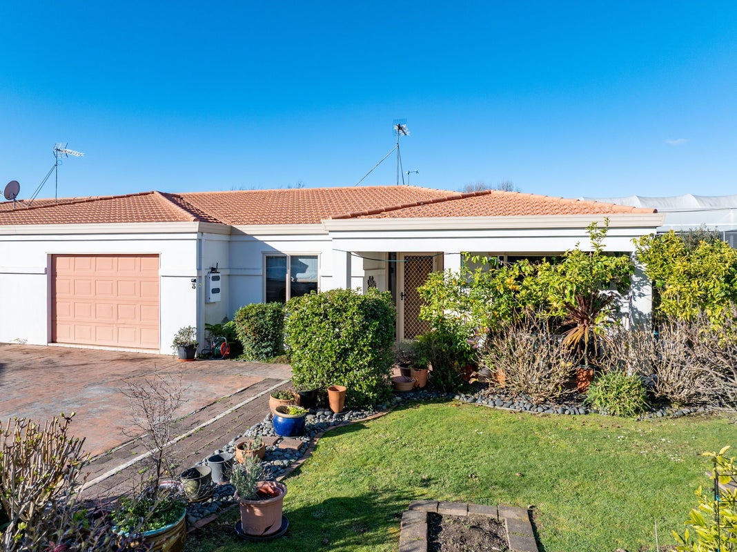 3 Sudbury Court, Rototuna North, Hamilton - Carousel 1
