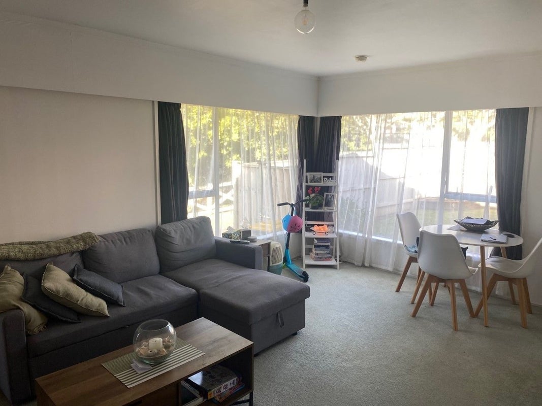 1/28 Imogene Way, Half Moon Bay, Auckland - Carousel 1