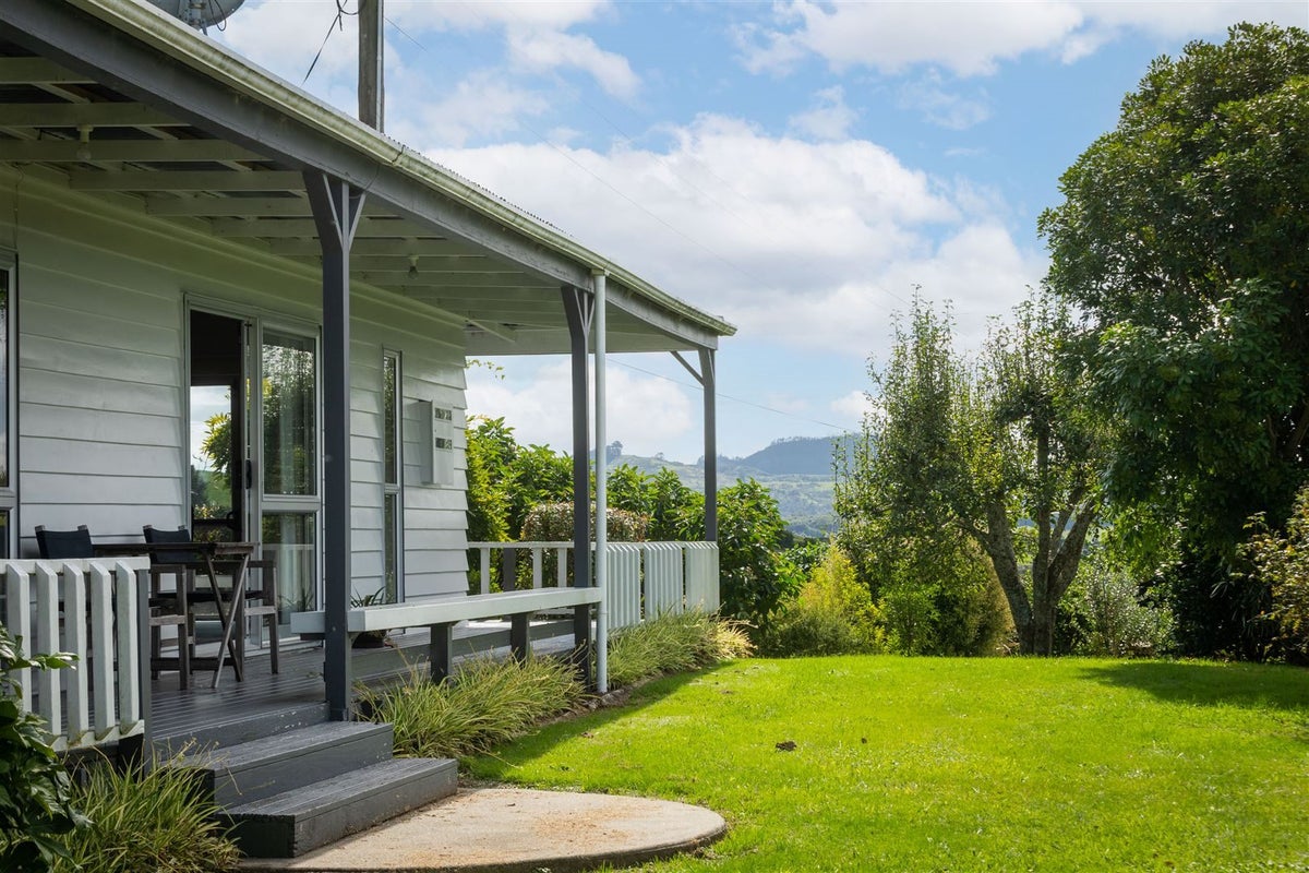 181 Henry Road, Tahawai, Katikati - Carousel 24
