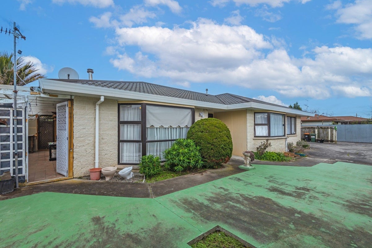 4 Ronberg Street, Highbury, Palmerston North - Carousel 14