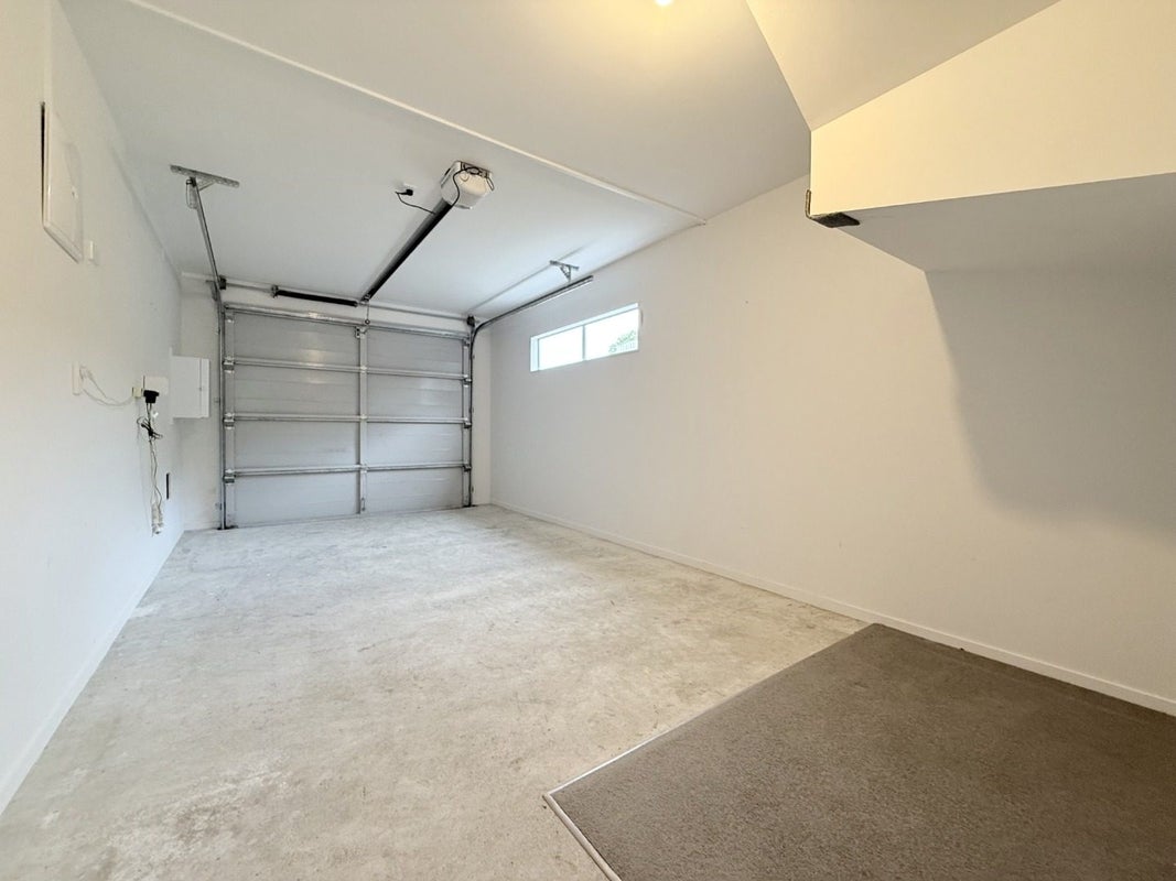 36A Erlestoke Crescent, Churton Park, Wellington - Carousel 14