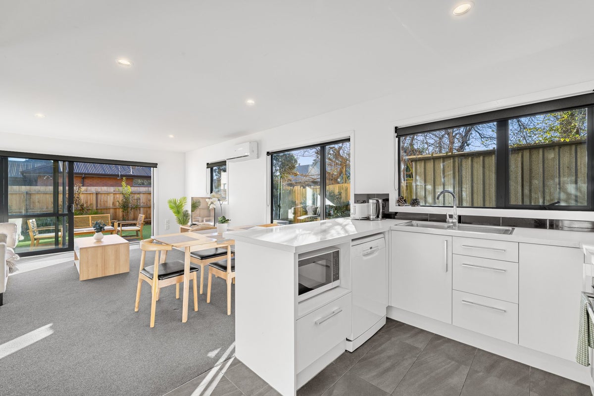 5/399 Armagh Street, Linwood, Christchurch - Carousel 2