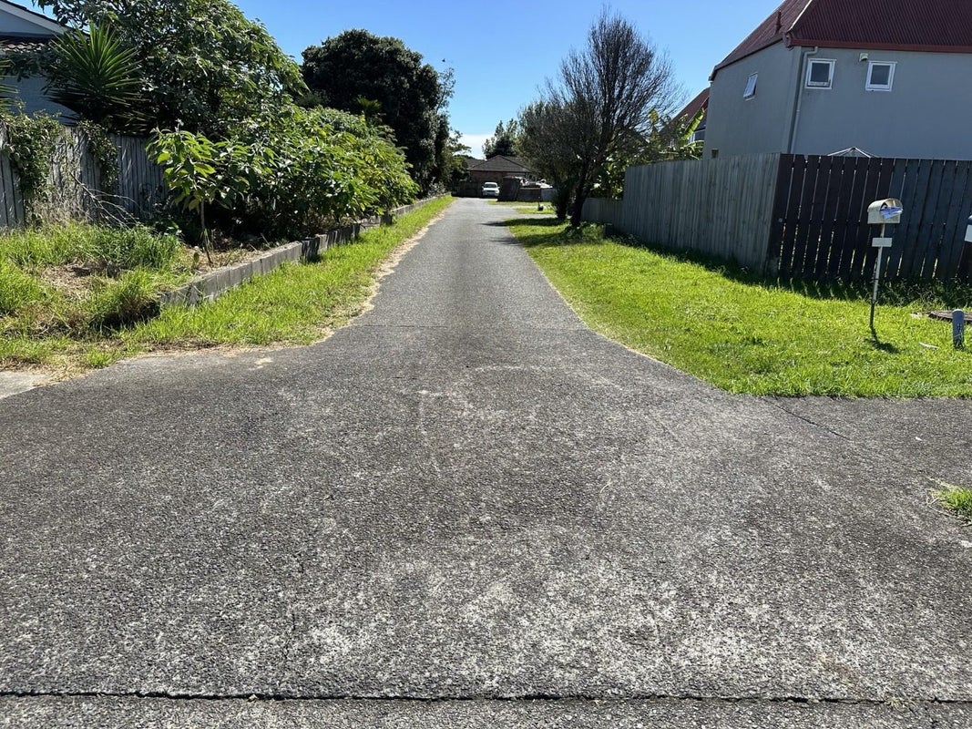 36 Wakefield Road, Favona, Auckland - Carousel 17