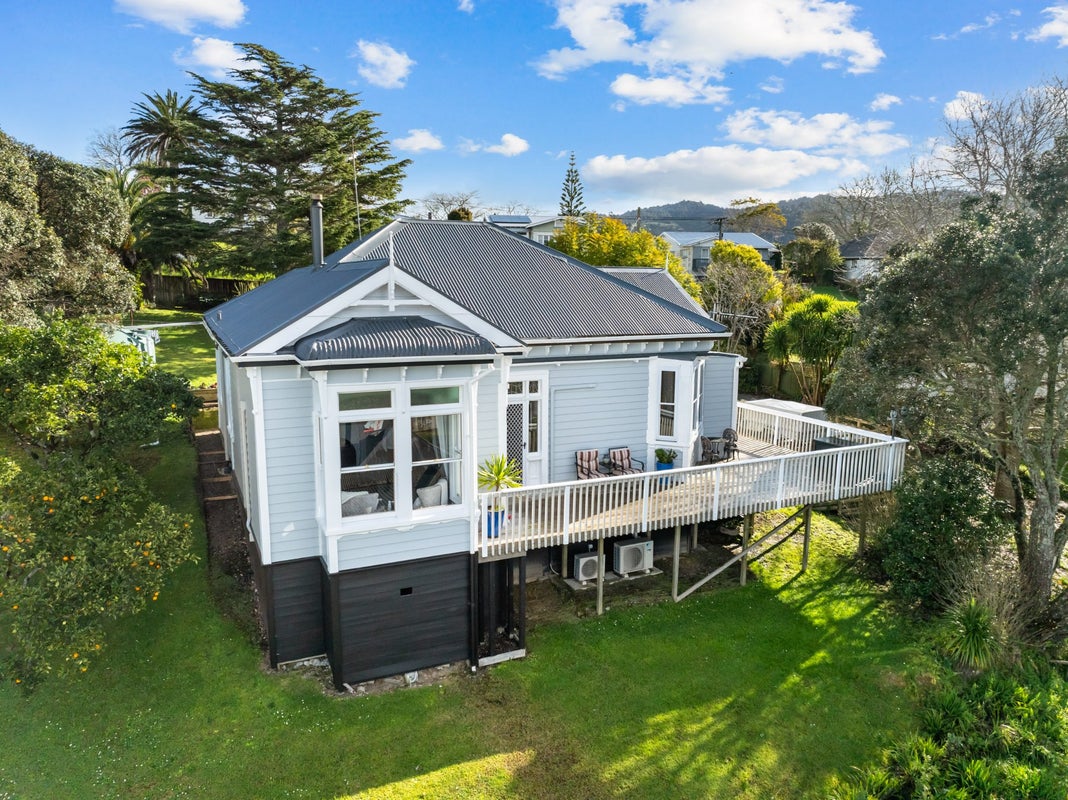 5 Anzac Road, Morningside, Whangarei - Carousel 1