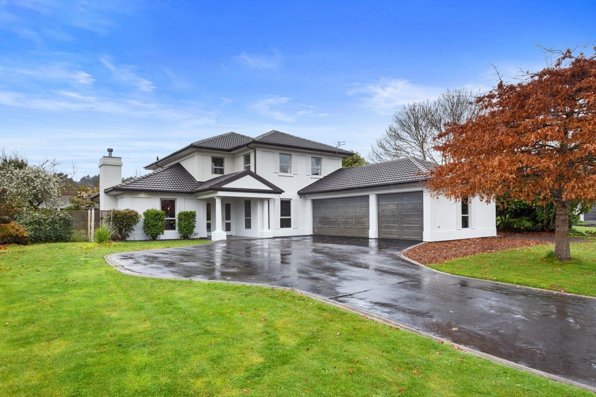 29 Seabrooke Drive, Spencerville, Christchurch - Carousel 1