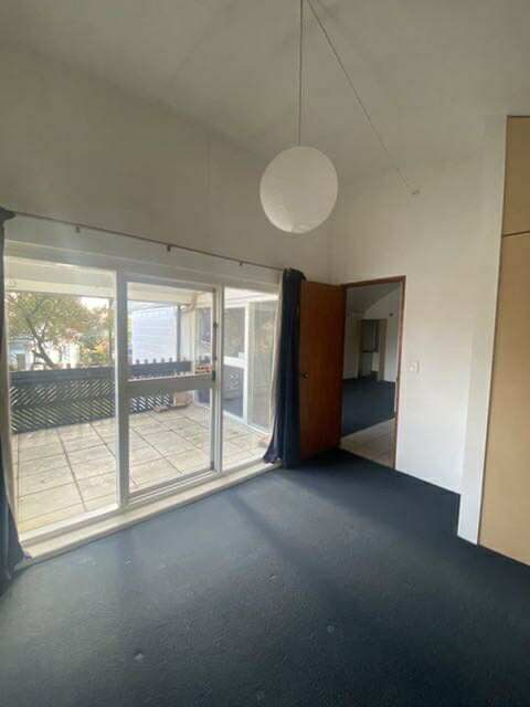 4/136 Holly Road, St Albans, Christchurch - Carousel 14