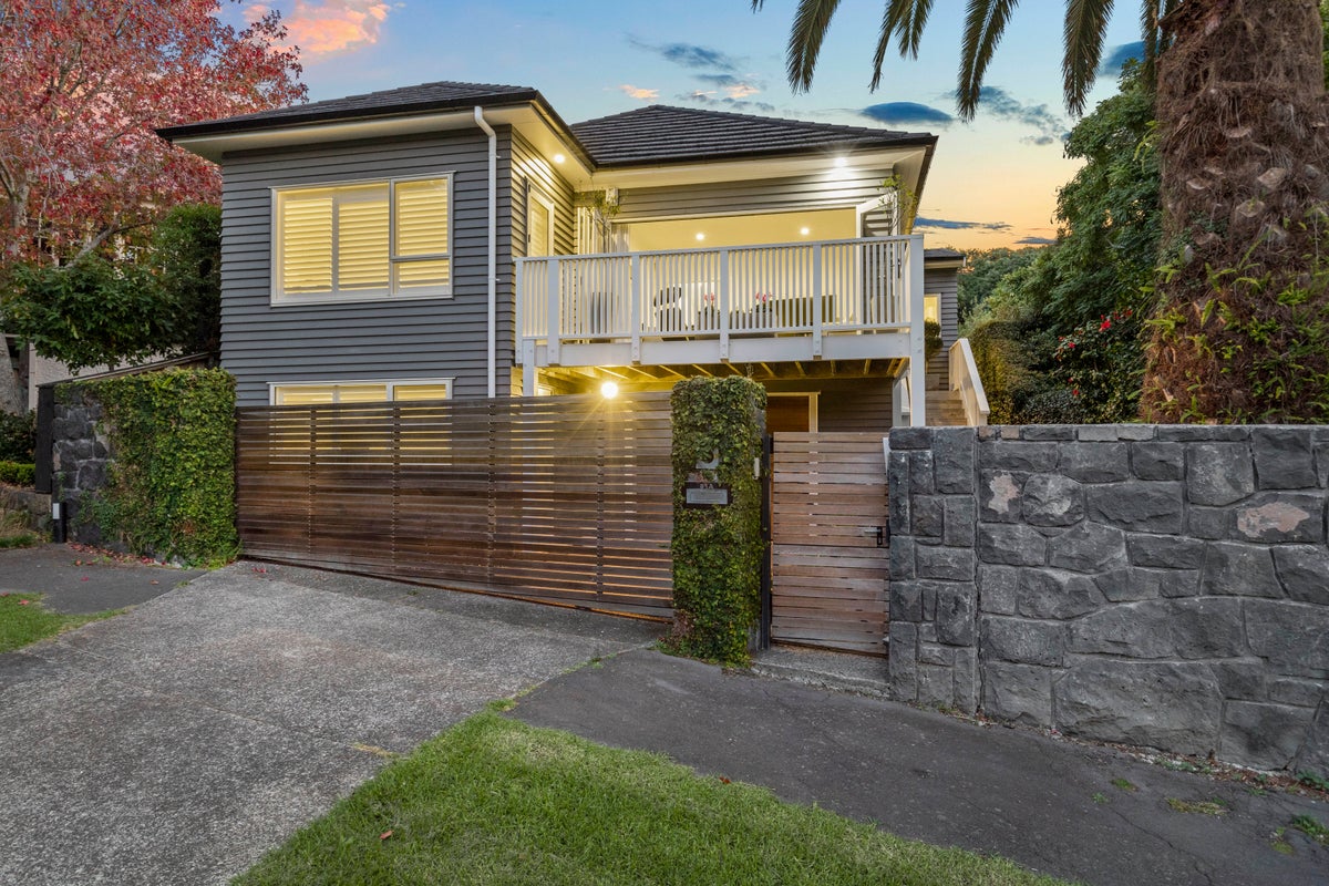 81A Reihana ST, Orakei, Auckland - Carousel 2