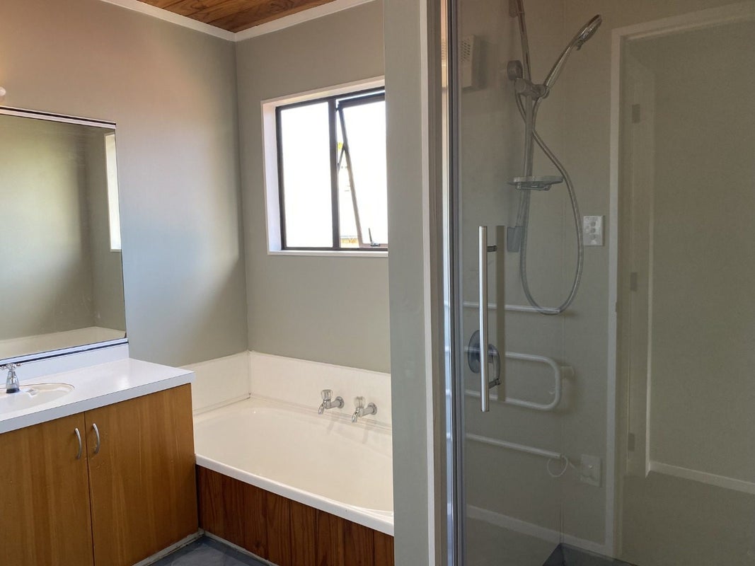 32B Bellevue Road, Brookfield, Tauranga - Carousel 12