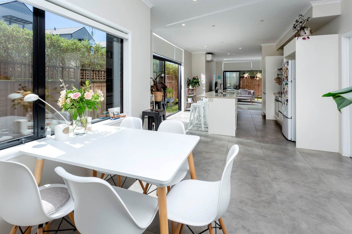 2 Rarahu Road, Hobsonville, Auckland - Carousel 2