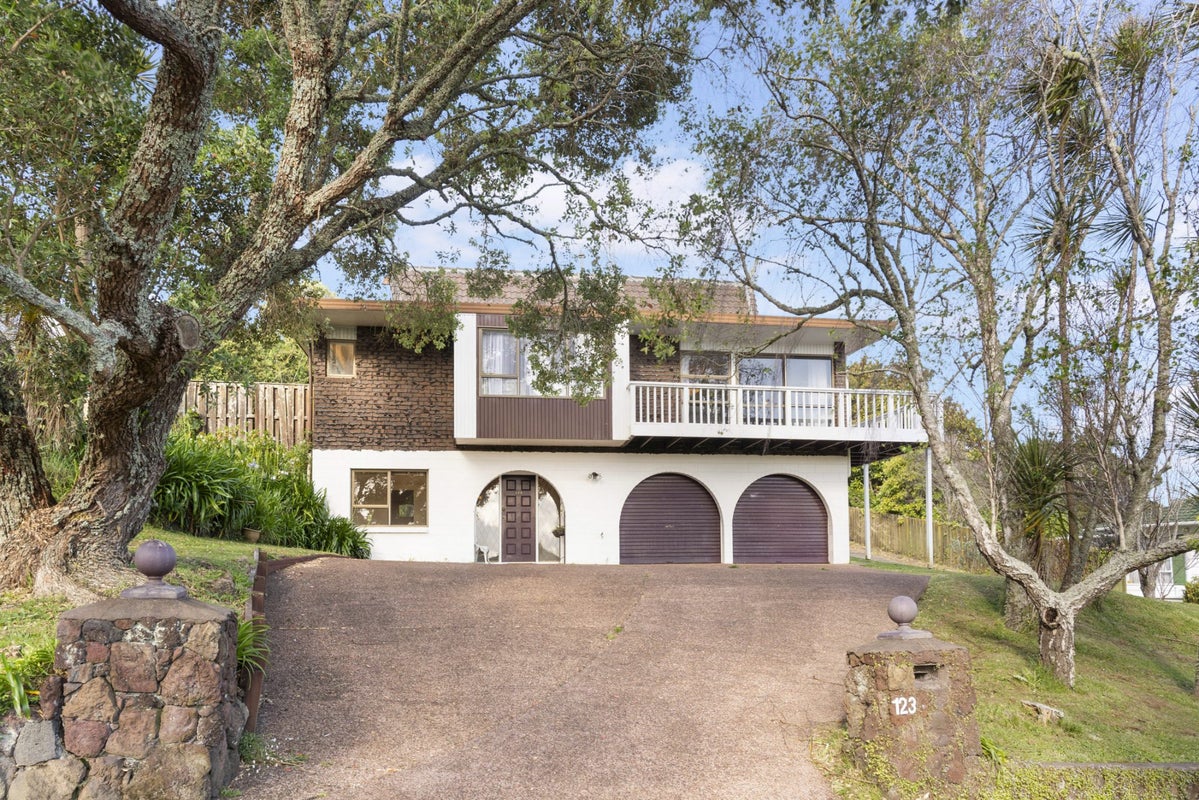 123 Porritt Avenue, Chatswood, Auckland - Carousel 1