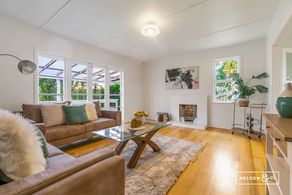 517 Oruarangi Road, Mangere, Auckland - Carousel 2