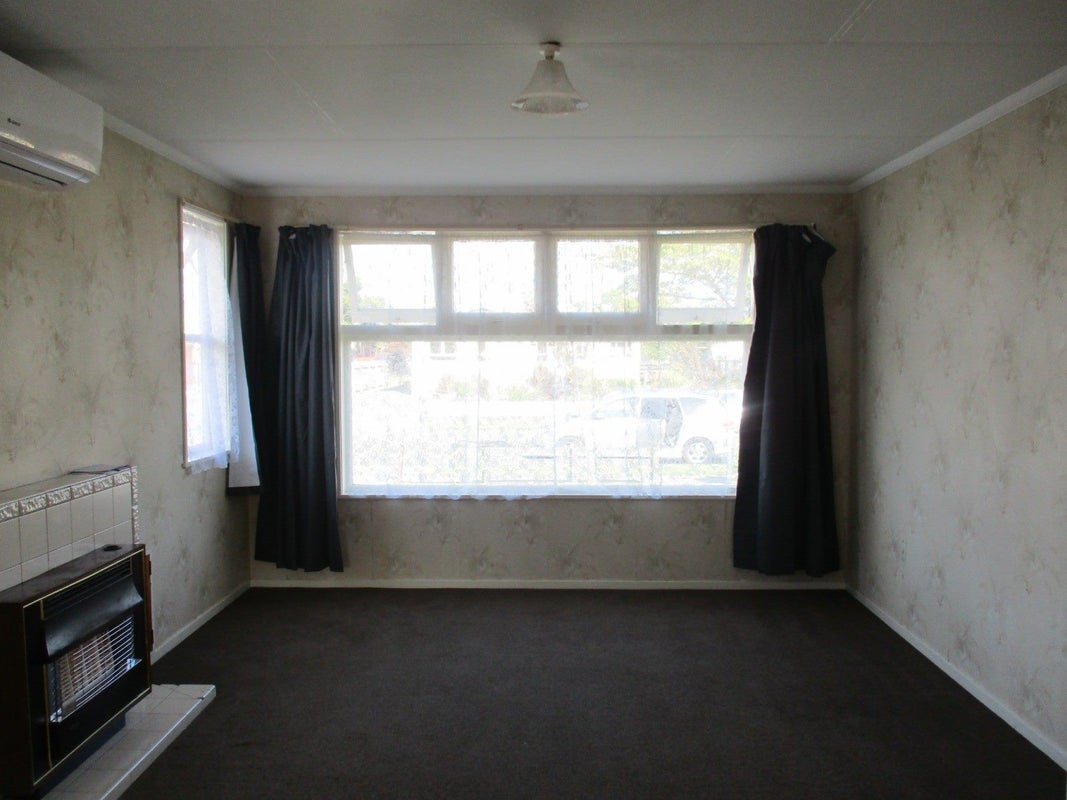 49 Herbert Avenue, Cloverlea, Palmerston North - Carousel 2