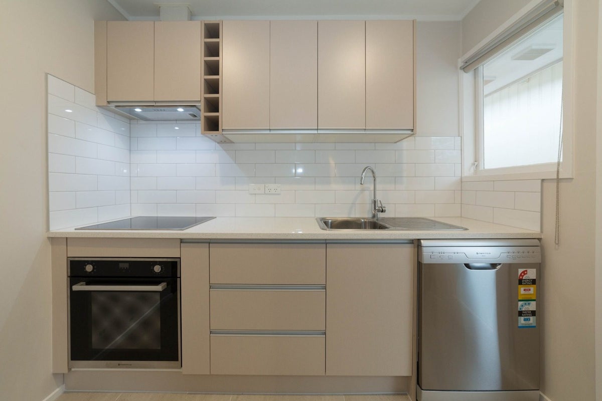 1/44 Turama Road, Royal Oak, Auckland - Carousel 2