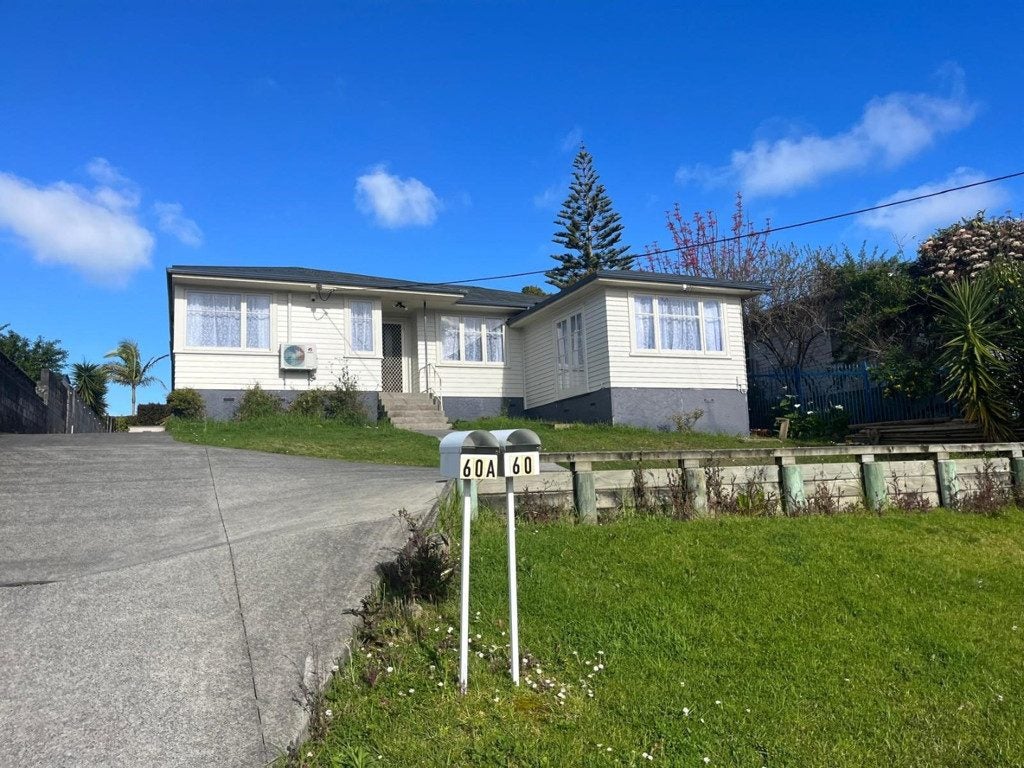 60 Farquhar Road, Glendene, Auckland - Carousel 1