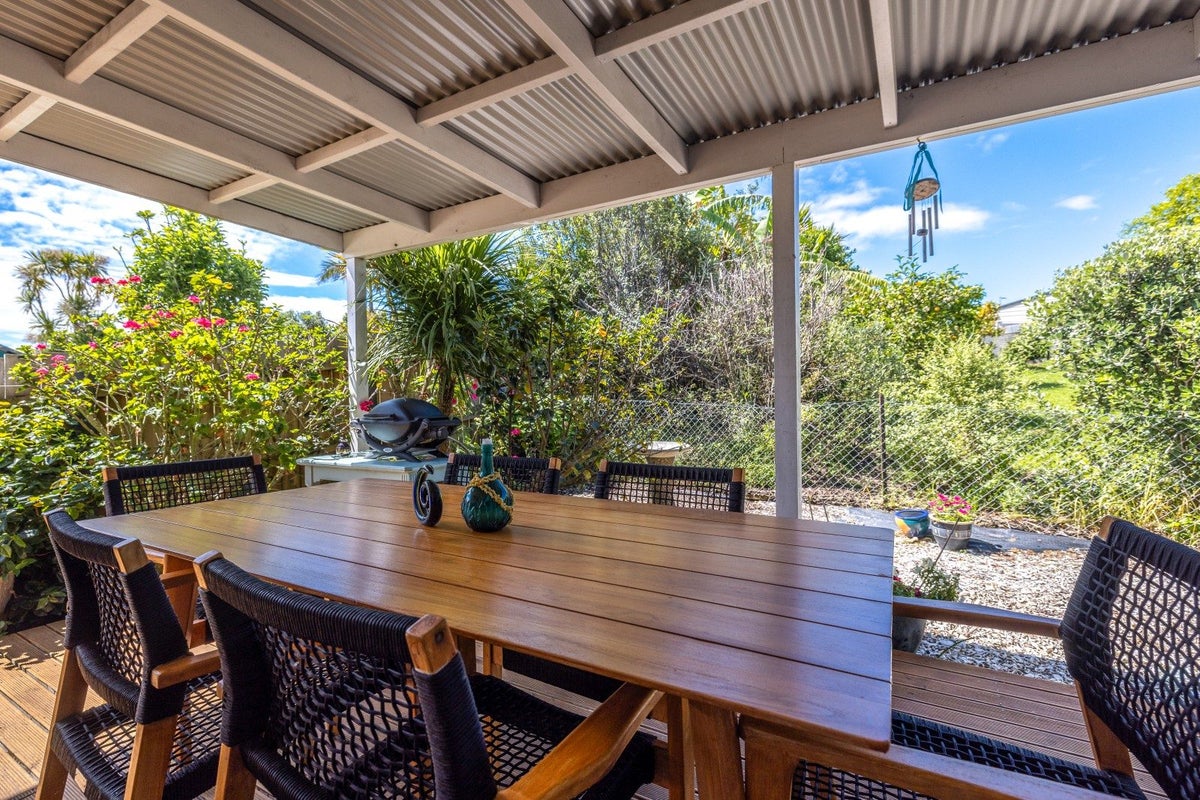 59 Onetangi Road, Onetangi, Waiheke Island - Carousel 2
