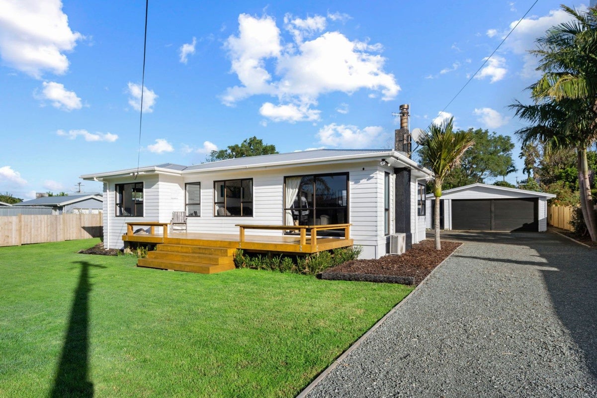 20 Puriri Park Road, Maunu, Whangarei - Carousel 1