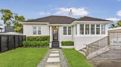 78 Alverston Street, Waterview, Auckland - Carousel 1