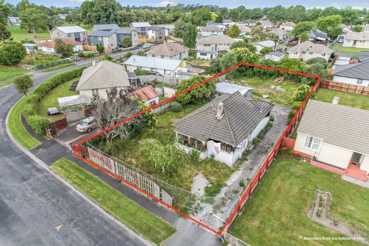 24 Paul Crescent, Fairfield, Hamilton - Carousel 2