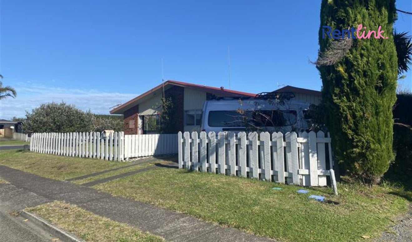 1 Seaspray Drive, Mount Maunganui, Mount Maunganui - Carousel 8