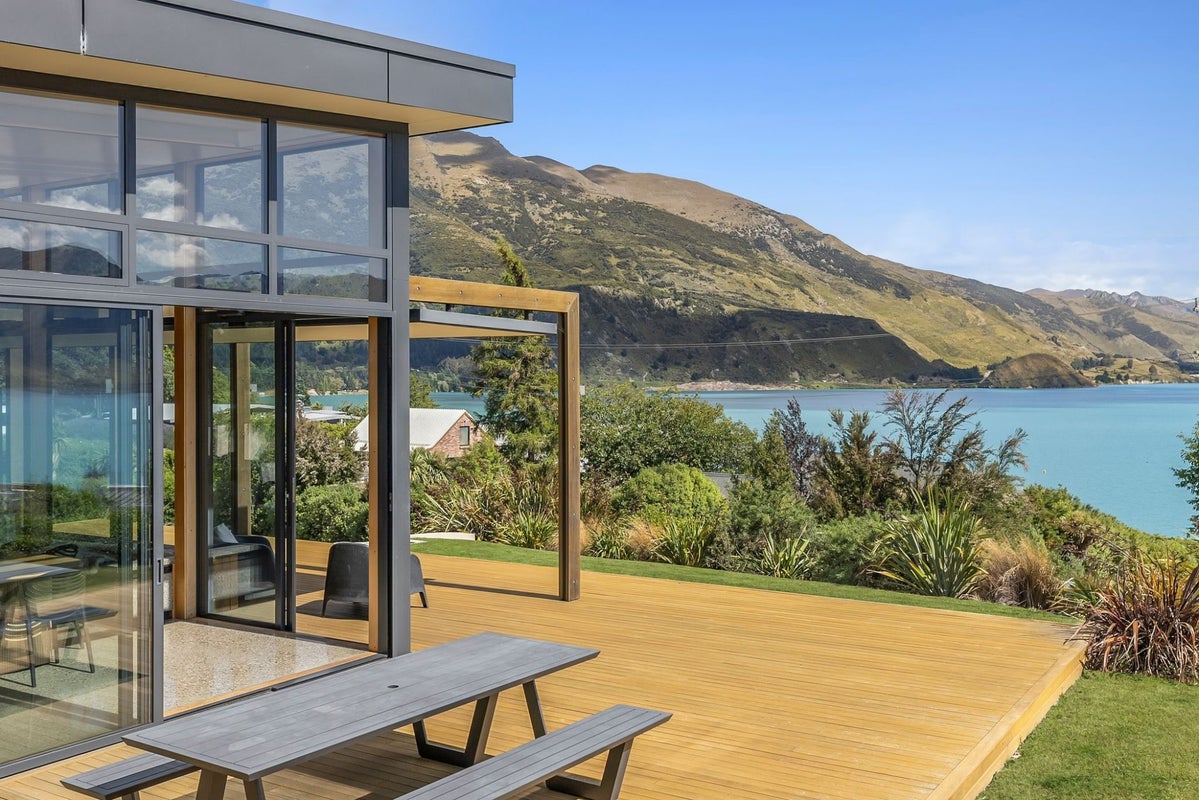 35 Skinner Crescent, Lake Hawea, Lake Hawea - Carousel 1