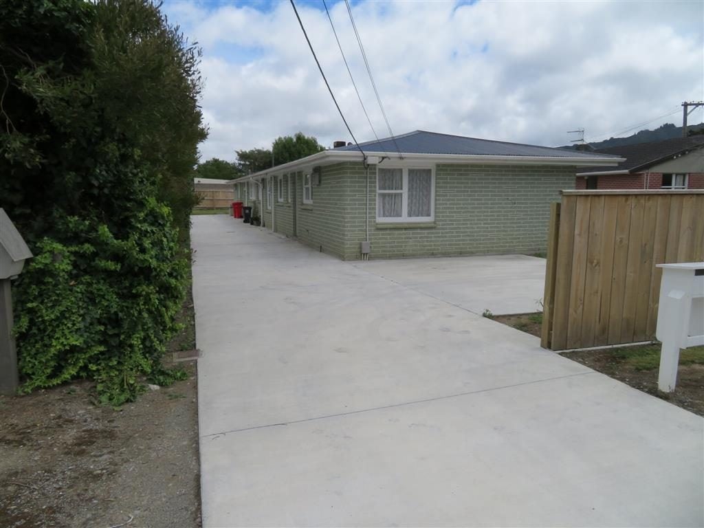 1/52 Cruickshank Road, Clouston Park, Upper Hutt - Carousel 1