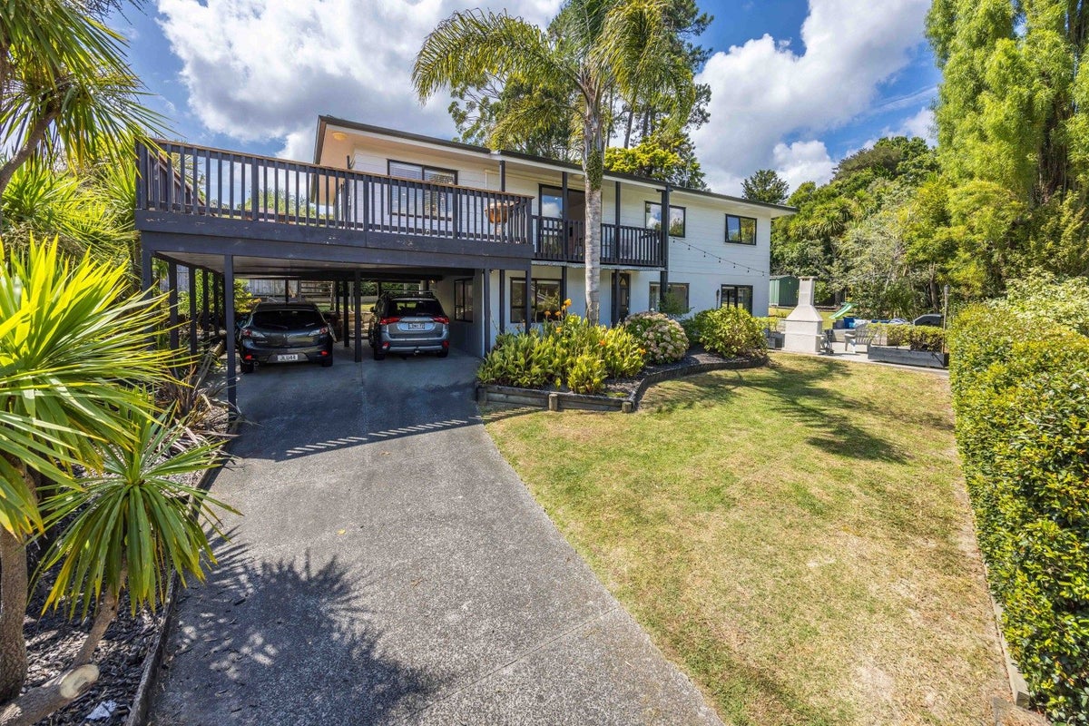 60 Gatman Street, Birkdale, Auckland - Carousel 2