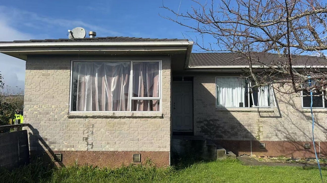 402 Roscommon Road, Clendon Park, Auckland - Carousel 2